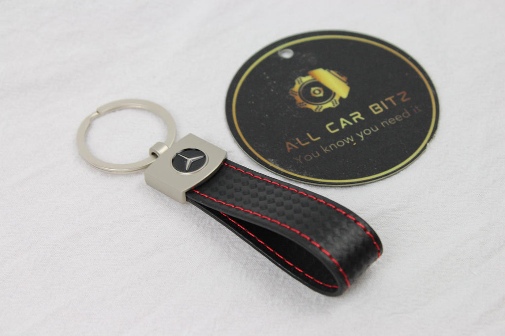 Mercedes Logo Keychain Black – Carbon Fibre Effect Leather Key Ring with Red Stitching